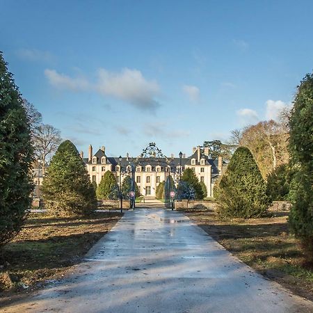 Exceptionnel Chateau Pres De Paris Abondant Exterior photo